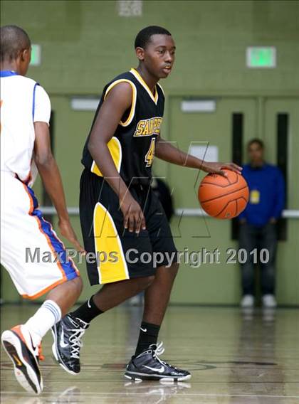 Thumbnail 1 in University vs. San Pedro (CIF LA City Section D2 Final) photogallery.