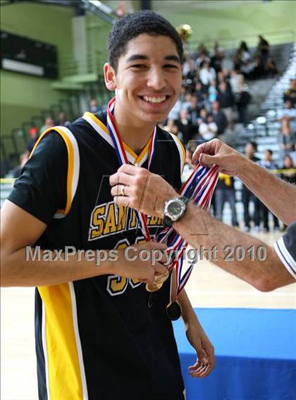 Thumbnail 3 in University vs. San Pedro (CIF LA City Section D2 Final) photogallery.