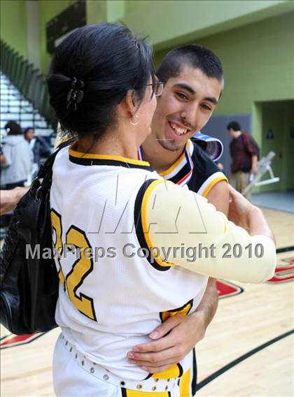 Thumbnail 1 in University vs. San Pedro (CIF LA City Section D2 Final) photogallery.