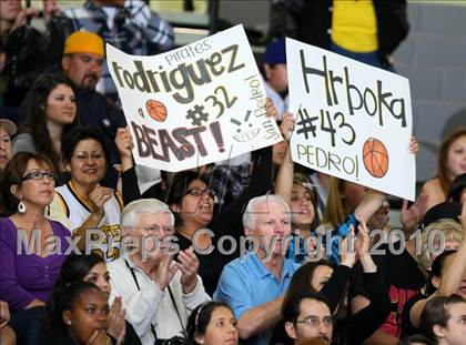 Thumbnail 3 in University vs. San Pedro (CIF LA City Section D2 Final) photogallery.