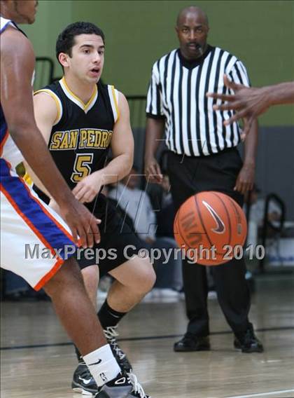 Thumbnail 2 in University vs. San Pedro (CIF LA City Section D2 Final) photogallery.