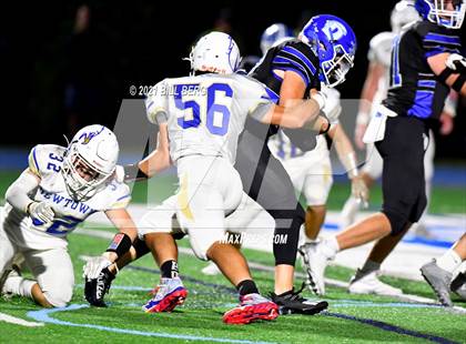 Thumbnail 1 in Newtown @ Darien photogallery.