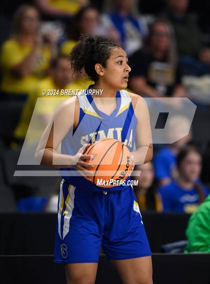 Thumbnail 3 in Hoehne vs. Simla (CHSAA 2A Great 8) photogallery.