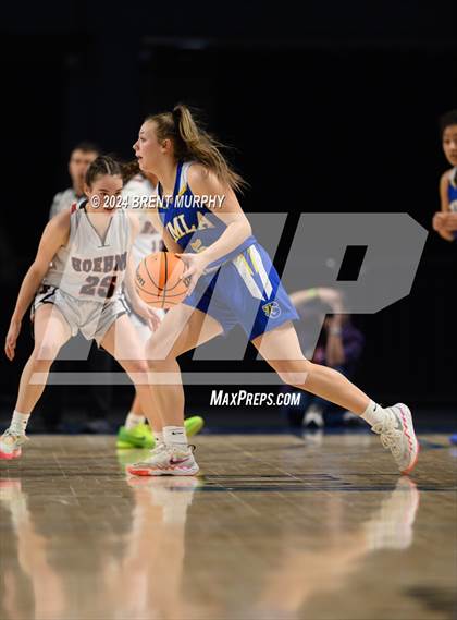 Thumbnail 3 in Hoehne vs. Simla (CHSAA 2A Great 8) photogallery.