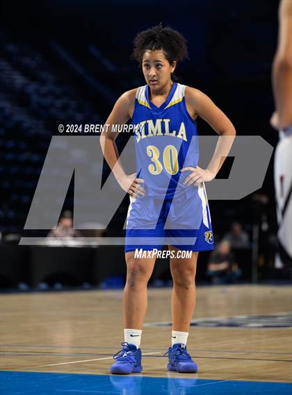 Thumbnail 1 in Hoehne vs. Simla (CHSAA 2A Great 8) photogallery.
