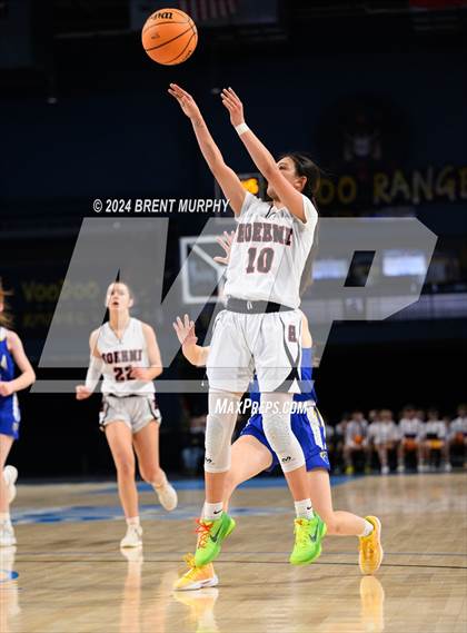 Thumbnail 1 in Hoehne vs. Simla (CHSAA 2A Great 8) photogallery.