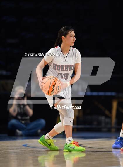 Thumbnail 1 in Hoehne vs. Simla (CHSAA 2A Great 8) photogallery.