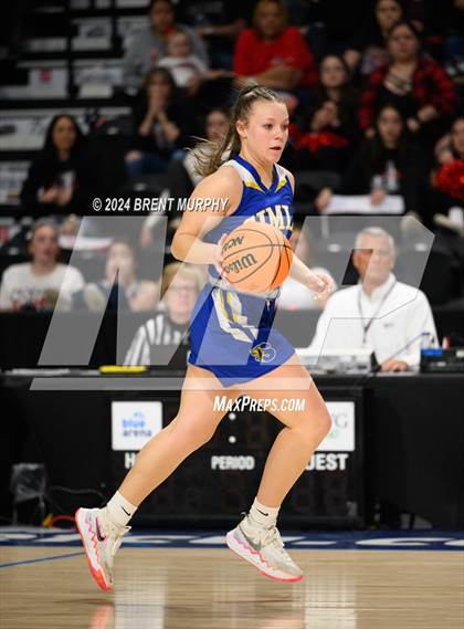 Thumbnail 1 in Hoehne vs. Simla (CHSAA 2A Great 8) photogallery.