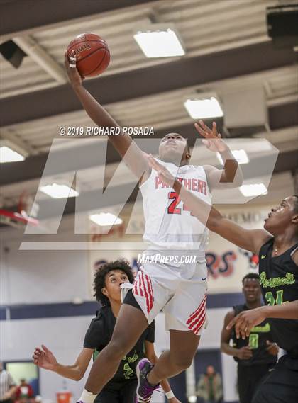 Thumbnail 2 in Independence @ San Joaquin Memorial (CIF D2 Semifinal) photogallery.