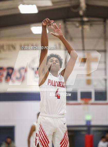 Thumbnail 2 in Independence @ San Joaquin Memorial (CIF D2 Semifinal) photogallery.