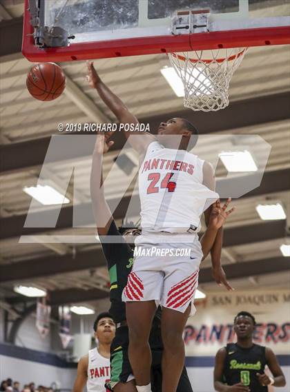 Thumbnail 3 in Independence @ San Joaquin Memorial (CIF D2 Semifinal) photogallery.