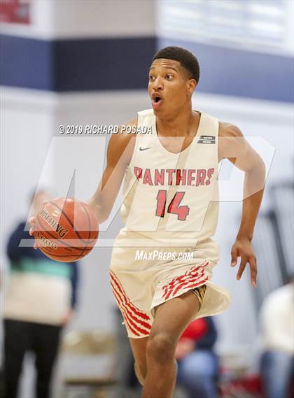 Thumbnail 3 in Independence @ San Joaquin Memorial (CIF D2 Semifinal) photogallery.