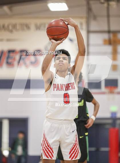 Thumbnail 2 in Independence @ San Joaquin Memorial (CIF D2 Semifinal) photogallery.