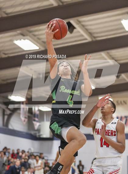 Thumbnail 3 in Independence @ San Joaquin Memorial (CIF D2 Semifinal) photogallery.