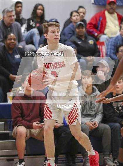 Thumbnail 3 in Independence @ San Joaquin Memorial (CIF D2 Semifinal) photogallery.
