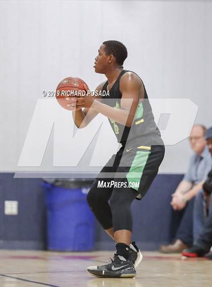 Thumbnail 2 in Independence @ San Joaquin Memorial (CIF D2 Semifinal) photogallery.