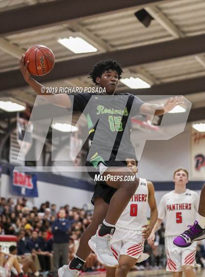 Thumbnail 2 in Independence @ San Joaquin Memorial (CIF D2 Semifinal) photogallery.