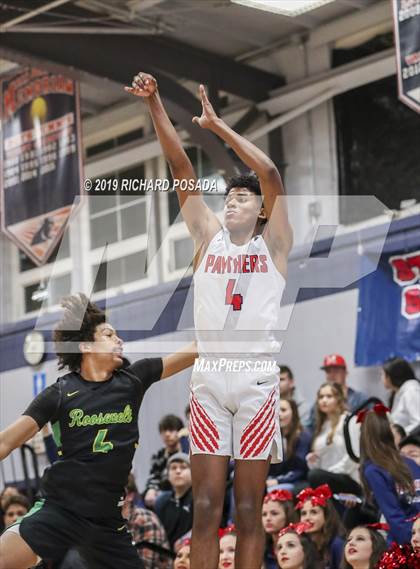Thumbnail 3 in Independence @ San Joaquin Memorial (CIF D2 Semifinal) photogallery.