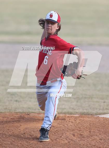 Thumbnail 3 in Glen Rose @ Bismarck photogallery.