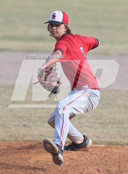 Thumbnail 1 in Glen Rose @ Bismarck photogallery.