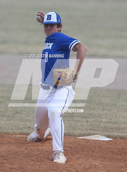 Thumbnail 1 in Glen Rose @ Bismarck photogallery.