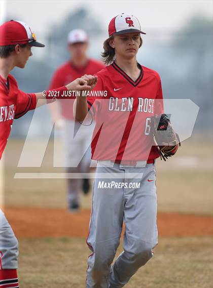 Thumbnail 1 in Glen Rose @ Bismarck photogallery.