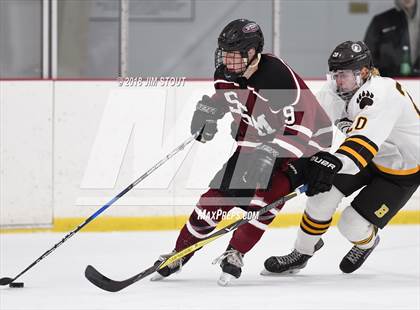 Thumbnail 2 in Shattuck-St. Mary's vs. Brunswick (Gunnery Showcase) photogallery.