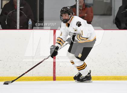 Thumbnail 1 in Shattuck-St. Mary's vs. Brunswick (Gunnery Showcase) photogallery.