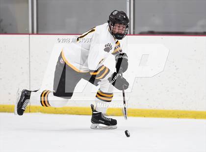 Thumbnail 2 in Shattuck-St. Mary's vs. Brunswick (Gunnery Showcase) photogallery.