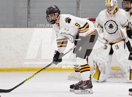 Thumbnail 3 in Shattuck-St. Mary's vs. Brunswick (Gunnery Showcase) photogallery.