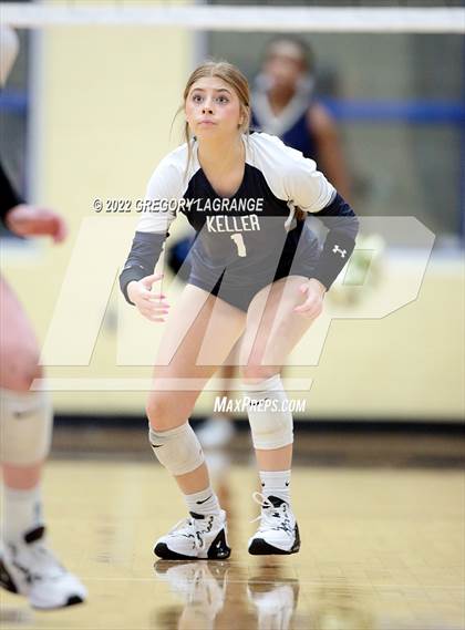 Thumbnail 3 in Southlake Carroll vs Keller photogallery.