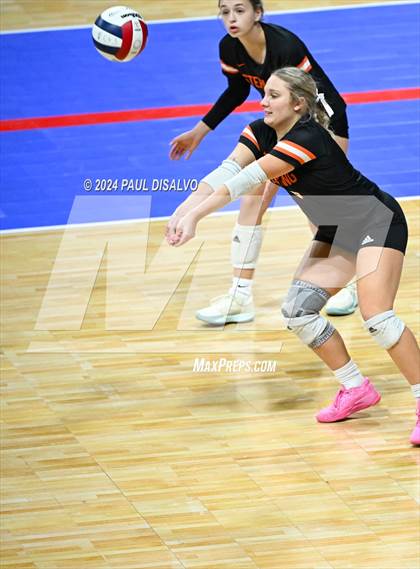 Thumbnail 3 in Sterling vs. Peak to Peak (CHSAA 3A First Round) photogallery.