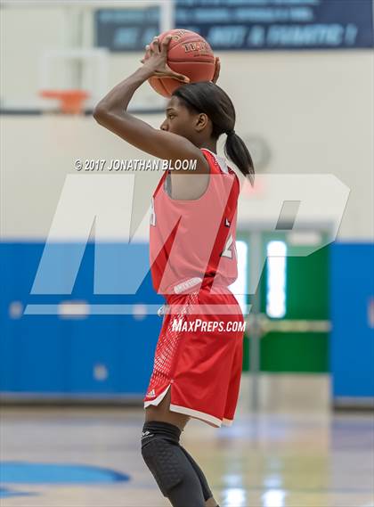 Thumbnail 1 in Manchester @ Middletown photogallery.