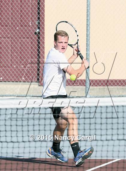 Thumbnail 2 in Flour Bluff, Gregory-Portland vs. Uvalde, Calallan (UIL 5A Area Tournament) photogallery.