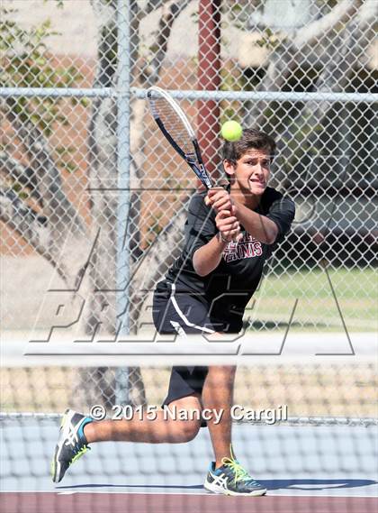 Thumbnail 1 in Flour Bluff, Gregory-Portland vs. Uvalde, Calallan (UIL 5A Area Tournament) photogallery.