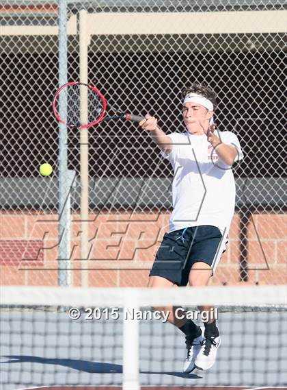 Thumbnail 1 in Flour Bluff, Gregory-Portland vs. Uvalde, Calallan (UIL 5A Area Tournament) photogallery.