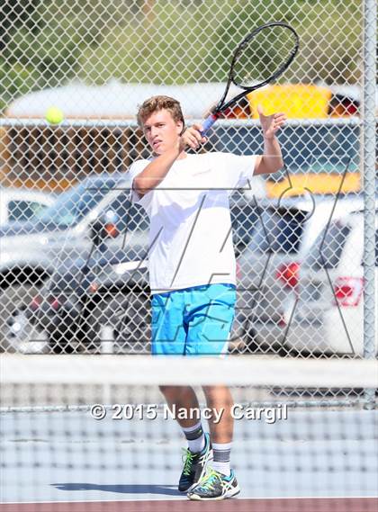 Thumbnail 3 in Flour Bluff, Gregory-Portland vs. Uvalde, Calallan (UIL 5A Area Tournament) photogallery.