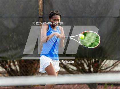 Thumbnail 1 in Cape Fear vs Lake Norman Charter  (NCHSAA 3A Dual Team State Championship) photogallery.