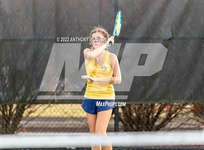 Thumbnail 1 in Cape Fear vs Lake Norman Charter  (NCHSAA 3A Dual Team State Championship) photogallery.