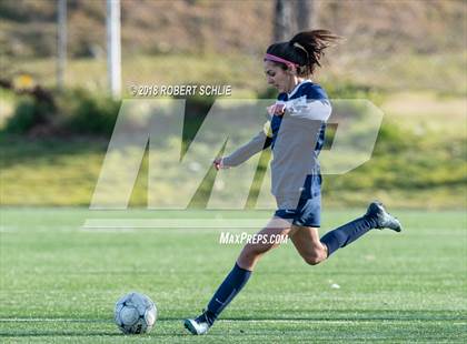 Thumbnail 2 in Oak Ridge vs St. Francis (CIF SJS D1 Playoff) photogallery.