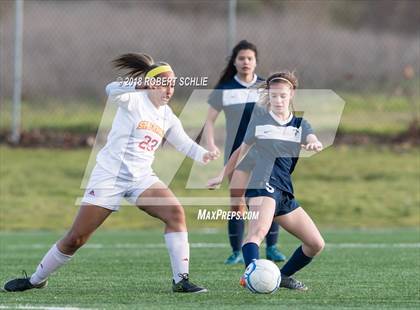 Thumbnail 3 in Oak Ridge vs St. Francis (CIF SJS D1 Playoff) photogallery.