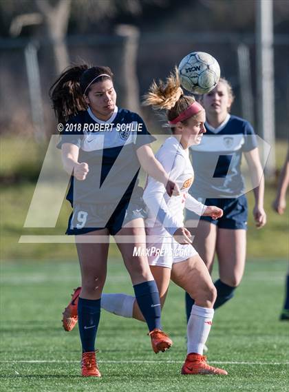 Thumbnail 2 in Oak Ridge vs St. Francis (CIF SJS D1 Playoff) photogallery.