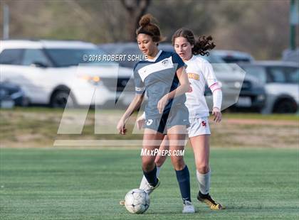 Thumbnail 3 in Oak Ridge vs St. Francis (CIF SJS D1 Playoff) photogallery.