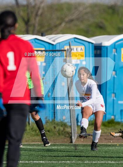 Thumbnail 1 in Oak Ridge vs St. Francis (CIF SJS D1 Playoff) photogallery.