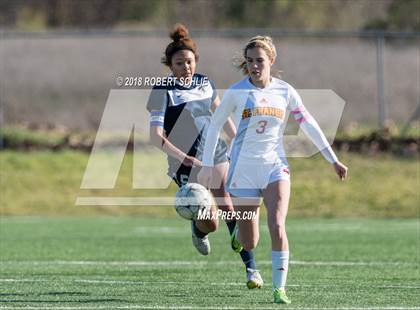 Thumbnail 3 in Oak Ridge vs St. Francis (CIF SJS D1 Playoff) photogallery.
