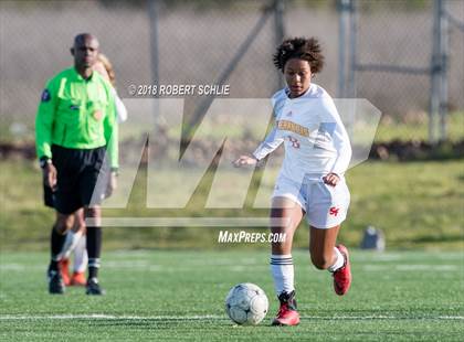 Thumbnail 3 in Oak Ridge vs St. Francis (CIF SJS D1 Playoff) photogallery.