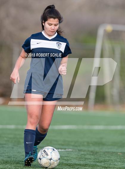 Thumbnail 2 in Oak Ridge vs St. Francis (CIF SJS D1 Playoff) photogallery.