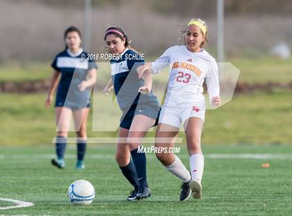 Thumbnail 2 in Oak Ridge vs St. Francis (CIF SJS D1 Playoff) photogallery.