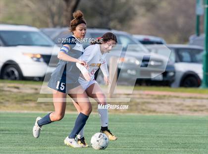 Thumbnail 3 in Oak Ridge vs St. Francis (CIF SJS D1 Playoff) photogallery.