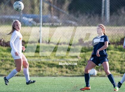 Thumbnail 3 in Oak Ridge vs St. Francis (CIF SJS D1 Playoff) photogallery.